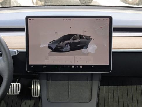 Used 2023 Tesla Model 3 Performance image 15