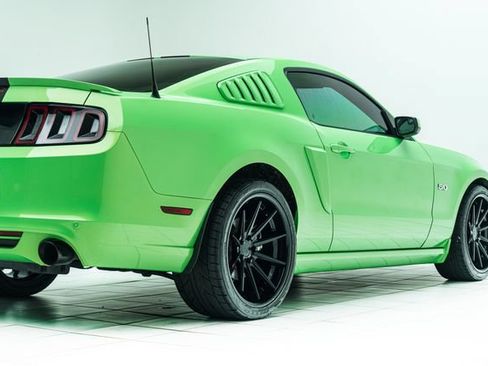 Used 2014 Ford Mustang GT Premium w/ Electronics Package RWD image 13