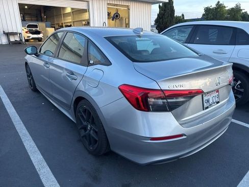 Certified 2024 Honda Civic Sport image 4