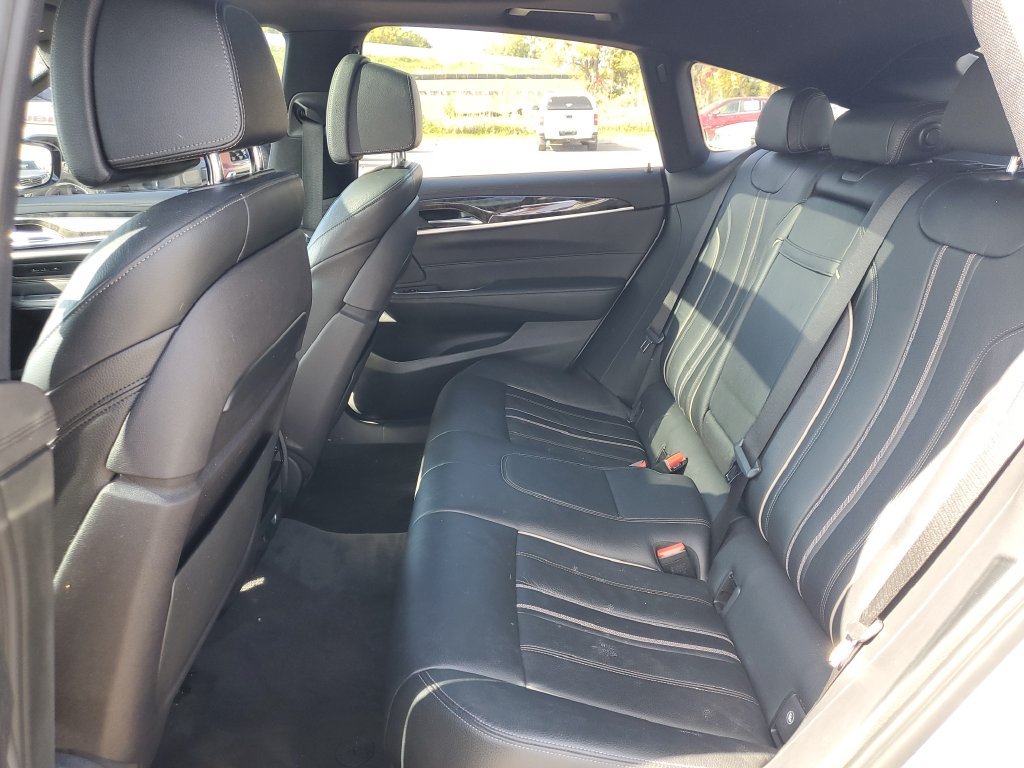 Used 2018 BMW 640i Gran Turismo xDrive AWD/4WD image 16
