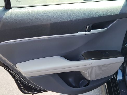 Certified 2023 Toyota Camry SE image 21