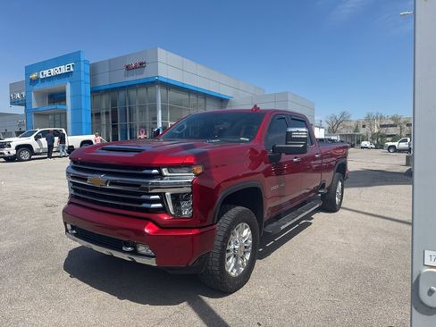Used 2022 Chevrolet Silverado 3500 High Country w/ Z71 Off-Road Package image 2