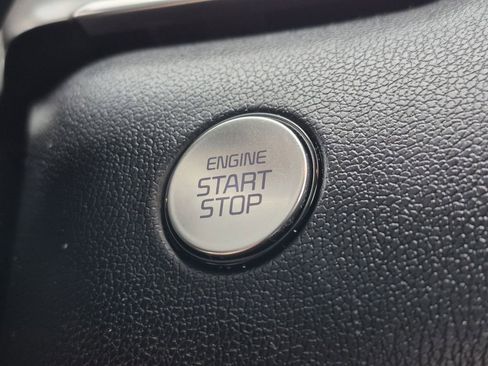Used 2023 Kia Sorento EX AWD/4WD image 25