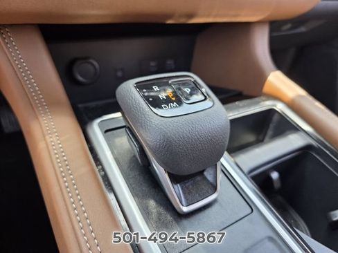 Used 2025 Nissan Pathfinder Platinum w/ Cargo Package FWD image 23