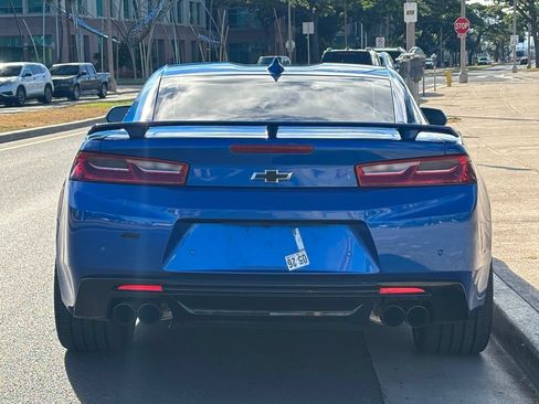 Used 2016 Chevrolet Camaro SS RWD image 4