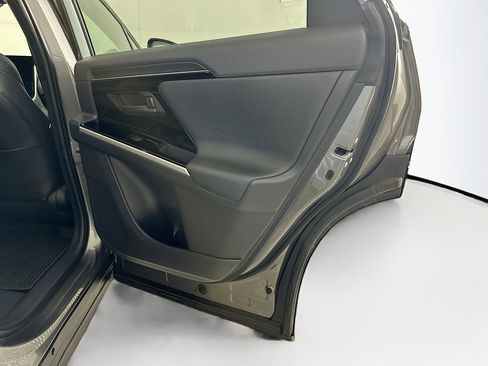 Used 2024 Toyota bZ4X XLE w/ Weather Package image 33