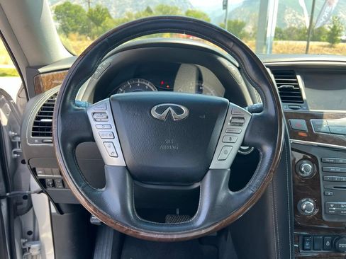 Used 2015 INFINITI QX80 4WD w/ Driver's Assistance Package image 32
