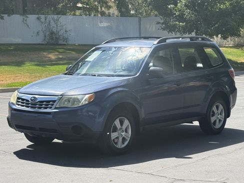 Used 2011 Subaru Forester 2.5X w/ Popular Equipment Group 1B AWD/4WD image 8
