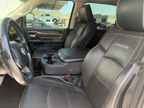 Used 2023 RAM 2500 Laramie AWD/4WD image 12