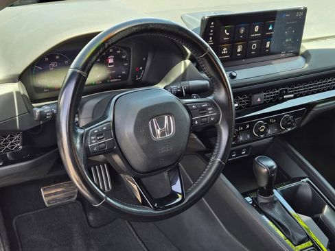 Used 2024 Honda Accord Sport image 9