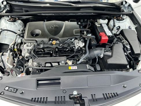 Used 2024 Toyota Camry SE image 25