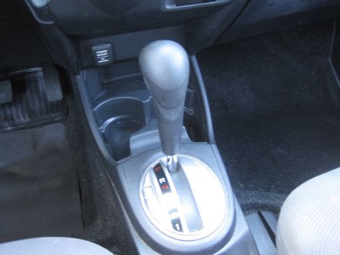 Used 2010 Honda Fit image 31