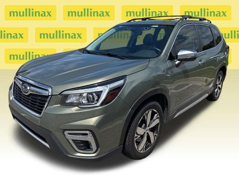 Used 2020 Subaru Forester Touring image 4