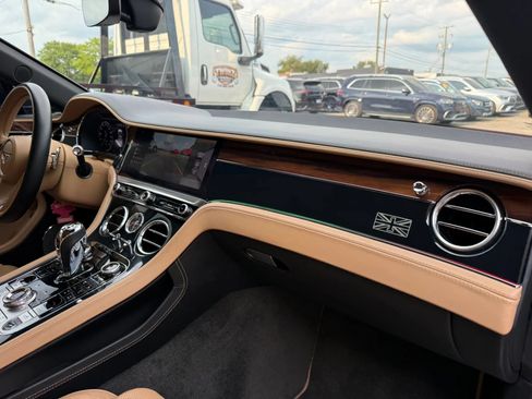 Used 2020 Bentley Continental GT V8 AWD/4WD image 37
