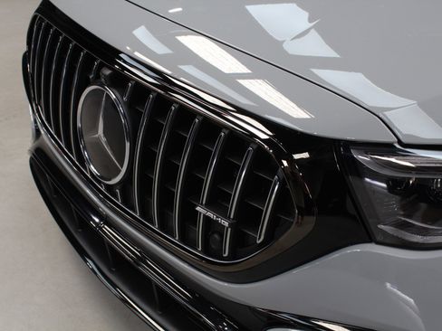Used 2025 Mercedes-Benz E 53 AMG e 4MATIC Sedan image 8