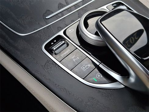 Used 2020 Mercedes-Benz E 350 4MATIC Sedan image 27