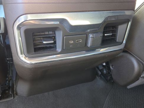 Used 2022 GMC Sierra 1500 Denali w/ Denali Premium Package image 26