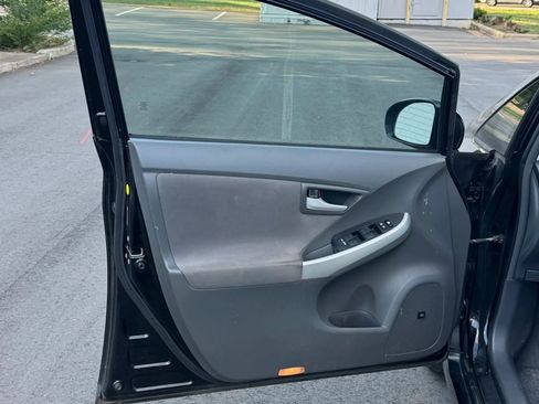 Used 2011 Toyota Prius Three FWD image 15