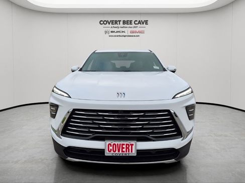 New 2026 Buick Enclave Preferred image 2