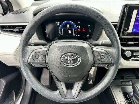 New 2026 Toyota Corolla Cross L image 28