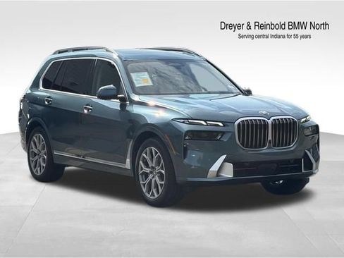 Used 2026 BMW X7 xDrive40i AWD/4WD image 9