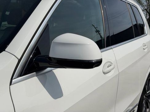 Used 2020 BMW X7 xDrive40i w/ Executive Package image 6