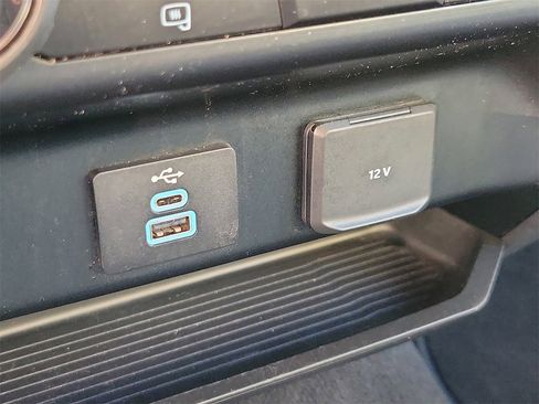 Used 2023 Ford F250 XLT image 28