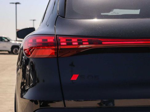 New 2026 Audi SQ5 Premium Plus AWD/4WD image 12