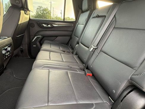 Used 2021 GMC Yukon Denali w/ Denali Premium Package AWD/4WD image 20