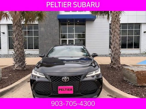 Used 2019 Toyota Avalon Touring w/ Advanced Safety Package FWD image 2
