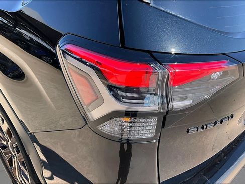 Used 2025 Subaru Forester Sport AWD/4WD image 28