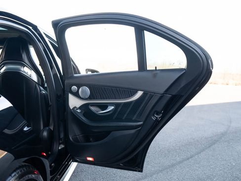 Used 2015 Mercedes-Benz C 63 AMG S image 52