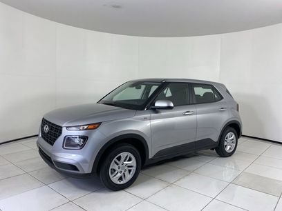 New 2025 Hyundai Venue SE