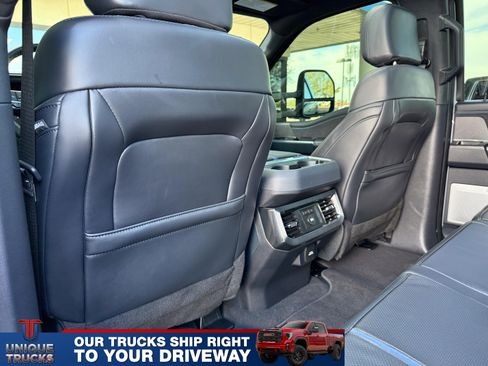 Used 2025 Ford F450 Platinum image 23