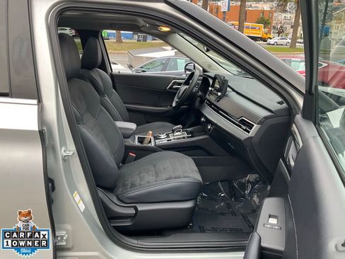 Used 2024 Mitsubishi Outlander SE image 67