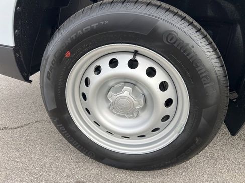 New 2026 Ford Maverick XL w/ Equipment Group 101A image 15