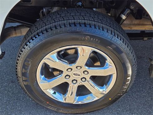 Used 2022 Ford F150 XLT w/ Equipment Group 302A High image 10