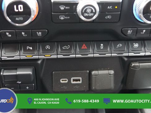 Used 2020 GMC Sierra 1500 SLT w/ SLT Premium Package RWD image 29