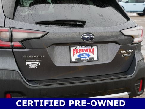 Used 2022 Subaru Outback Touring image 10