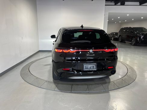 Used 2024 Alfa Romeo Tonale Ti image 16