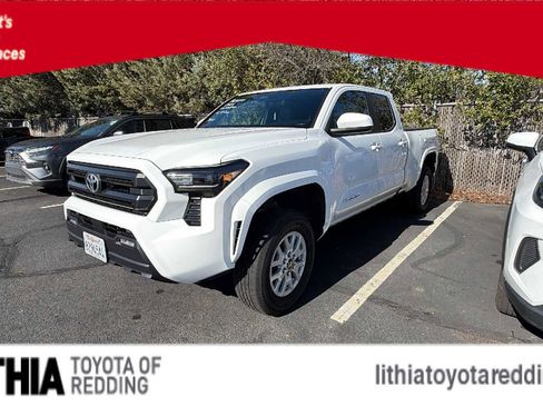 Certified 2024 Toyota Tacoma SR5 image 1