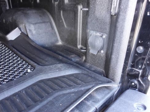 Used 2024 Chevrolet Silverado 1500 RST image 27