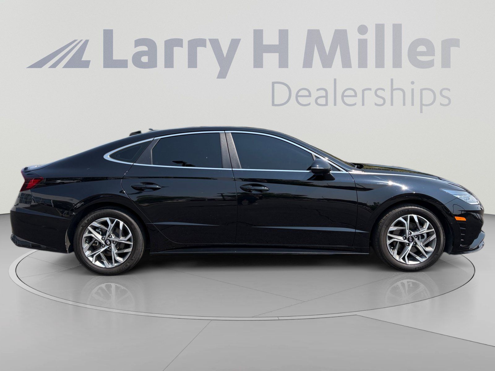 Used 2023 Hyundai Sonata SEL FWD image 6