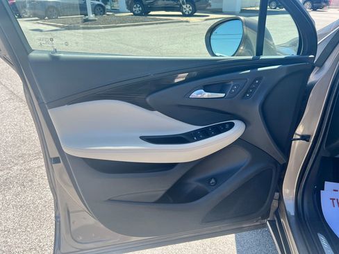 Used 2019 Buick Envision Essence AWD/4WD image 15