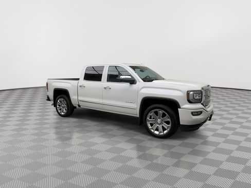 Used 2017 GMC Sierra 1500 Denali w/ Denali Ultimate Package AWD/4WD image 44