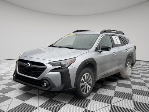 Certified 2025 Subaru Outback Premium image 21