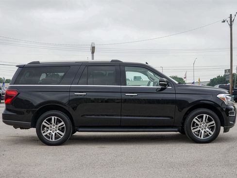 Certified 2024 Ford Expedition Max Limited RWD image 4