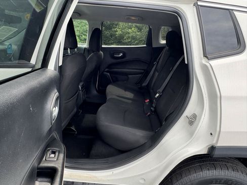 Used 2020 Jeep Compass Sport AWD/4WD image 11