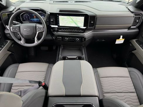 New 2026 Chevrolet Silverado 2500 ZR2 AWD/4WD image 11