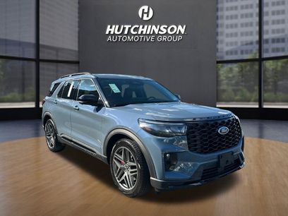 Used 2026 Ford Explorer ST-Line w/ ST-Line Street Pack